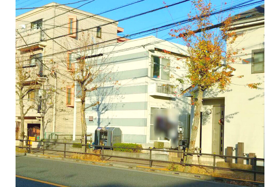 1K Apartment, Japan — image 10
