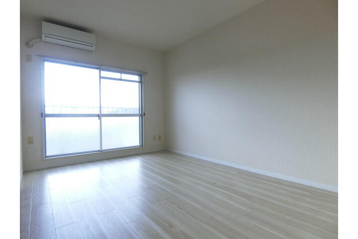 3DK Apartment, Japan — image 6