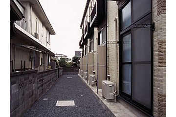 1K Apartment, Japan — image 6