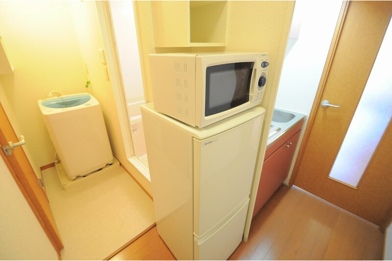 1K Apartment, Japan — image 8