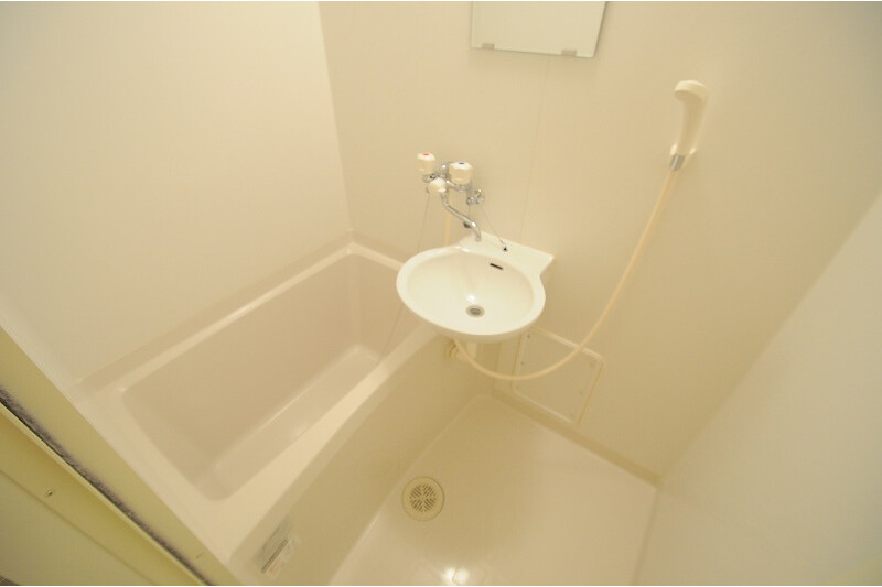 1K Apartment, Japan — image 10