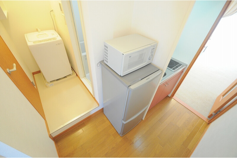 1K Apartment, Japan — image 8