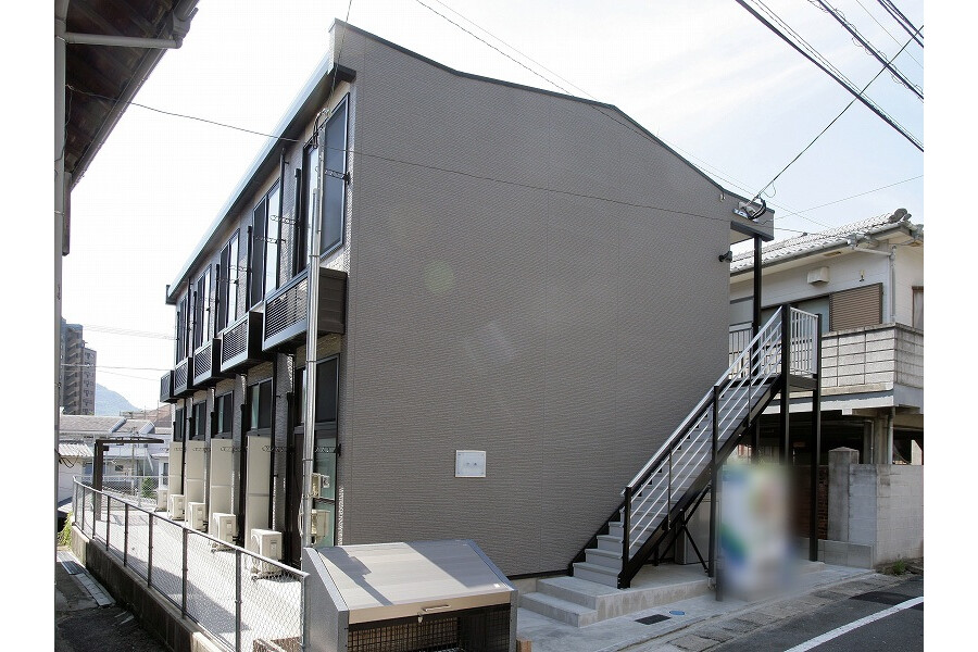 1K Apartment, Japan — image 8