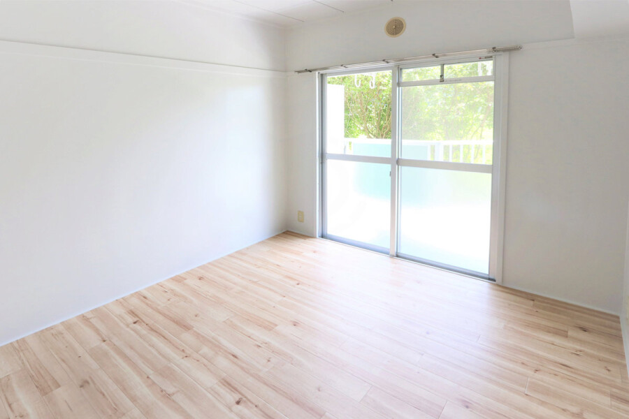 3DK Apartment, Japan — image 15