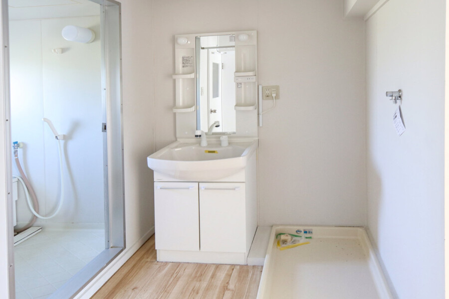 3DK Apartment, Japan — image 10