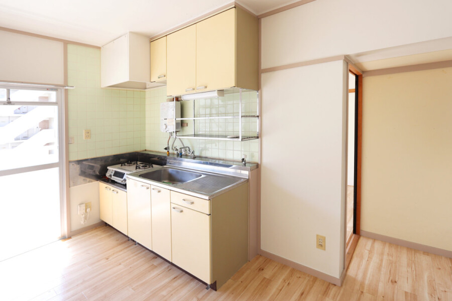 3DK Apartment, Japan — image 7