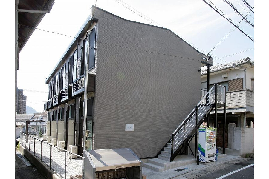 1K Apartment, Japan — image 17