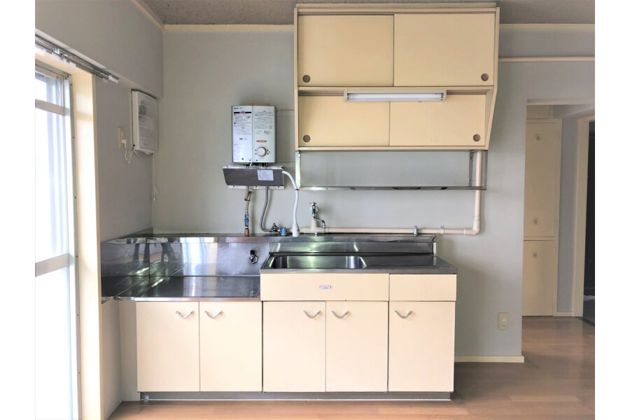 3DK Apartment, Japan — image 7