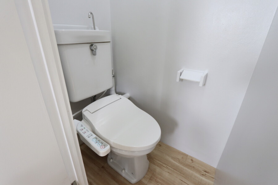 1LDK Apartment, Japan — image 9