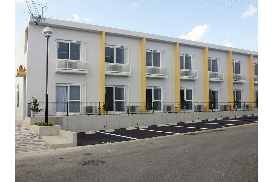 2LDK Apartment, Japan — image 16