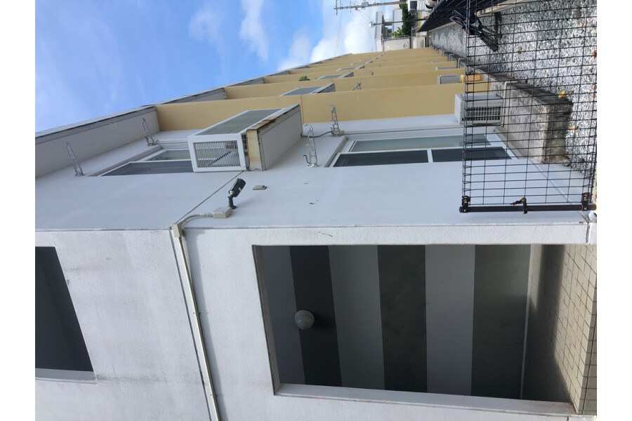 1K Apartment, Japan — image 12