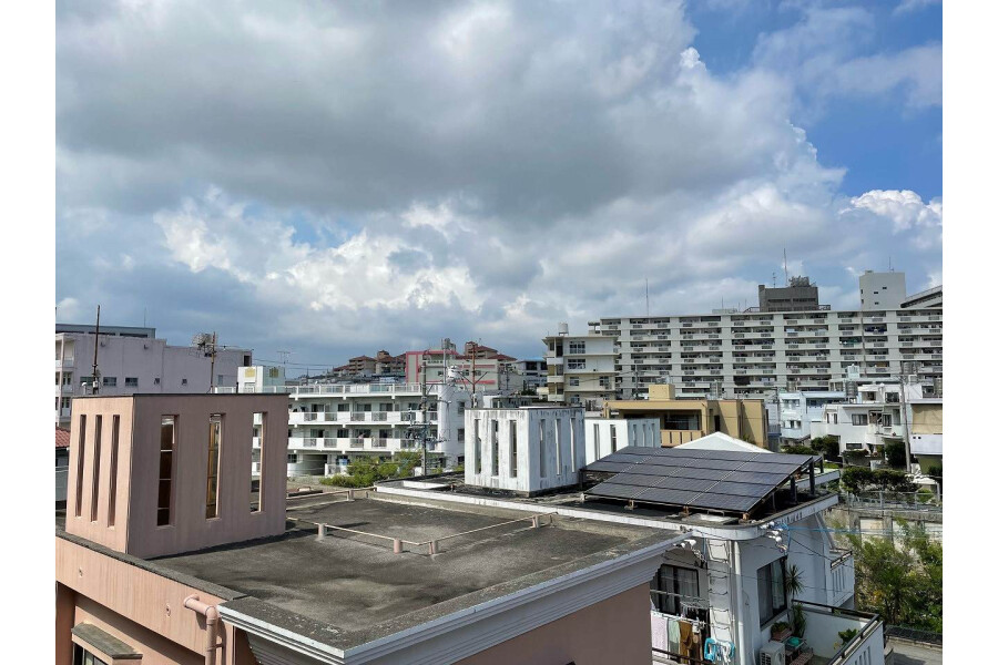 1K Apartment, Japan — image 10