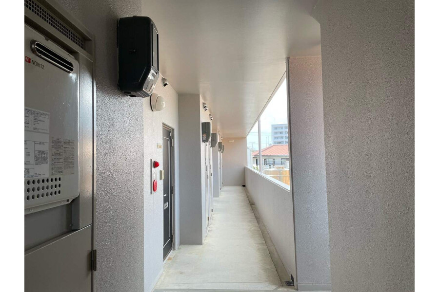 1K Apartment, Japan — image 11