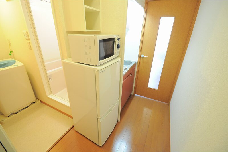 1K Apartment, Japan — image 7