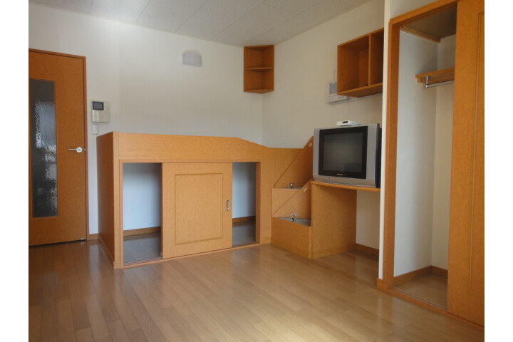 1K Apartment, Japan — image 6