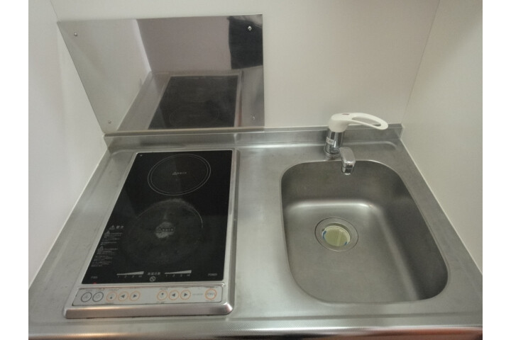 1K Apartment, Japan — image 9