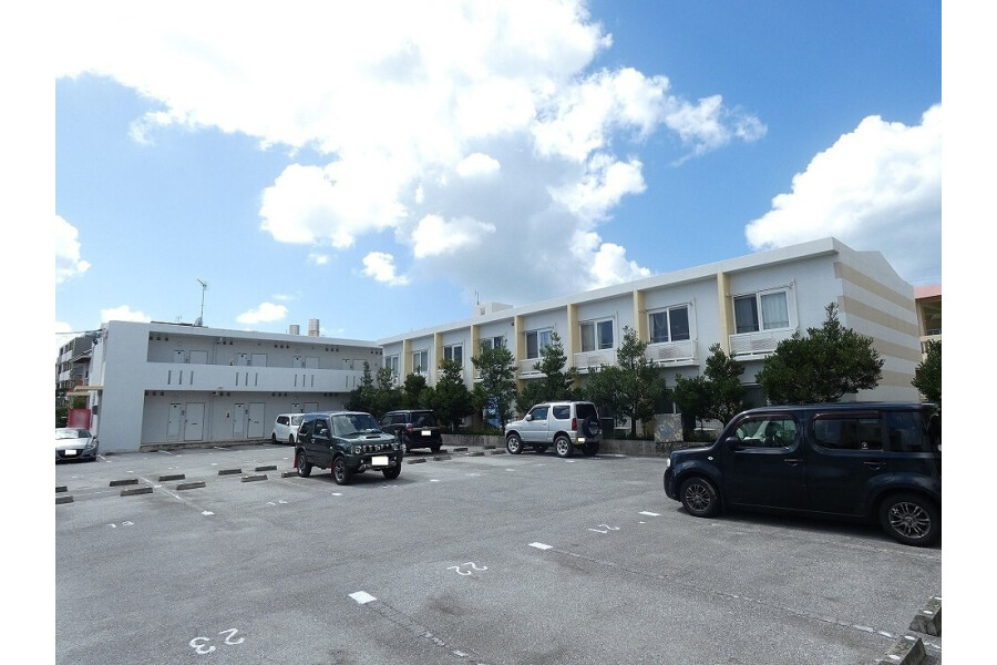 1K Apartment, Japan — image 17