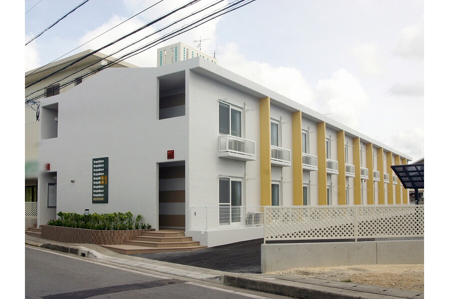 1K Apartment, Japan — image 16