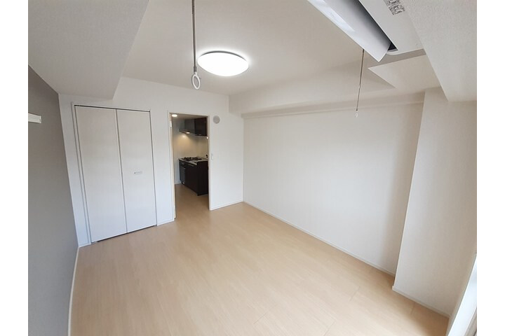 1K Apartment, Japan — image 2