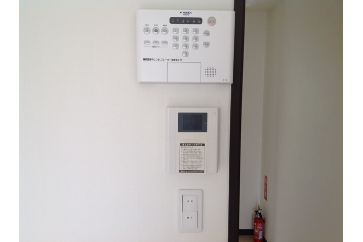 1K Apartment, Japan — image 12