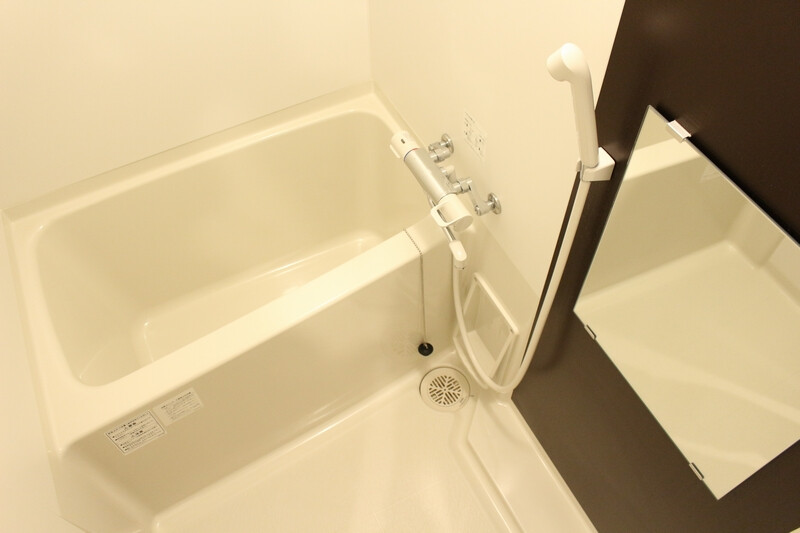 1K Apartment, Japan — image 7