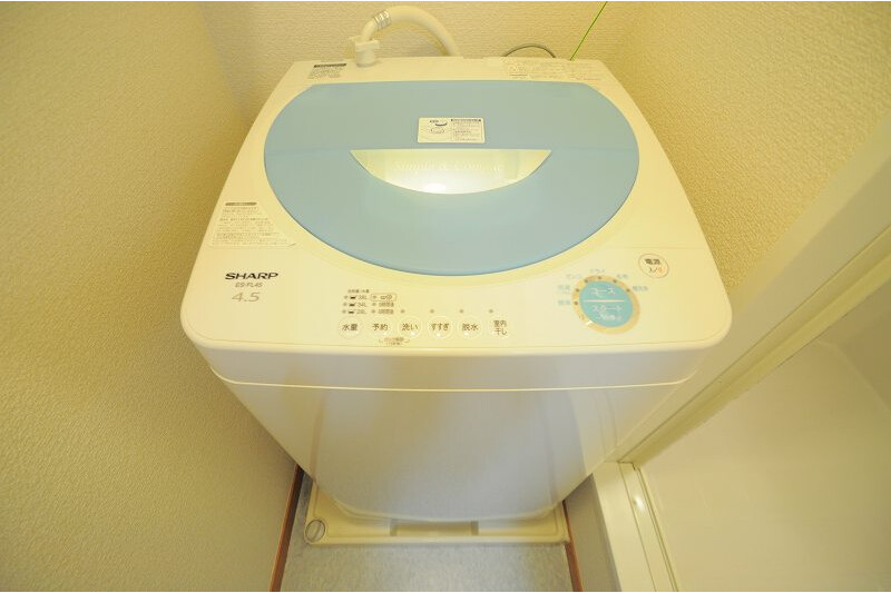 1K Apartment, Japan — image 11
