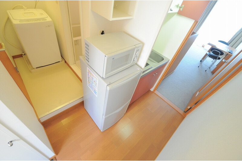 1K Apartment, Japan — image 8