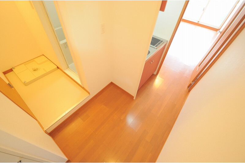 1K Apartment, Japan — image 6