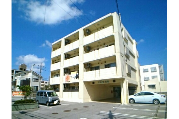 1K Apartment, Japan — image 16
