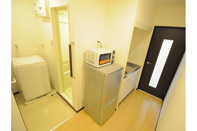1K Apartment, Japan — image 6