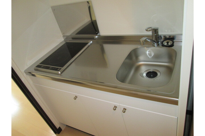 1K Apartment, Japan — image 4
