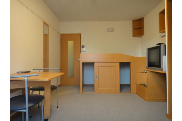 1K Apartment, Japan — image 4