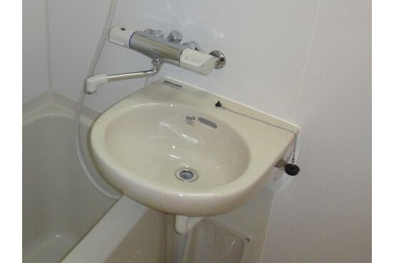1K Apartment, Japan — image 9