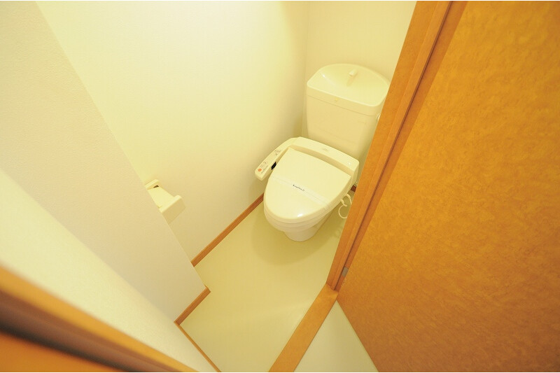 1K Apartment, Japan — image 10