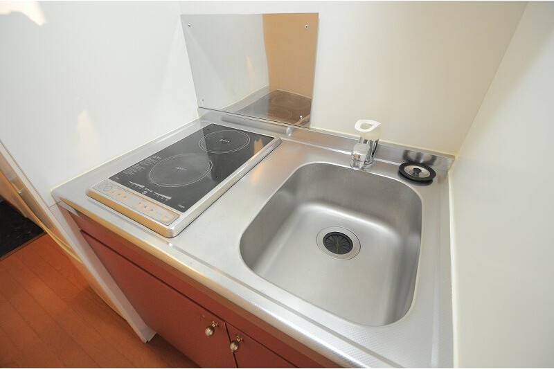 1K Apartment, Japan — image 5