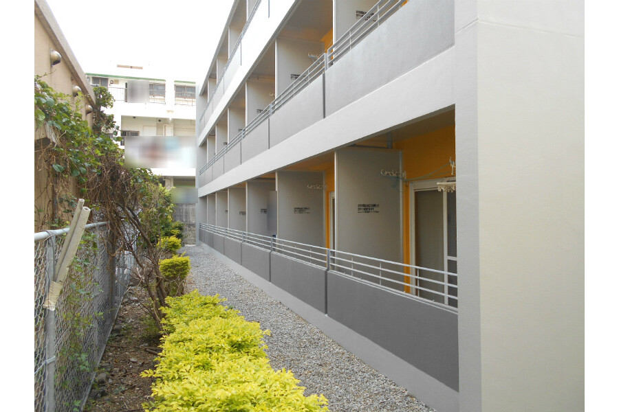 1K Apartment, Japan — image 9