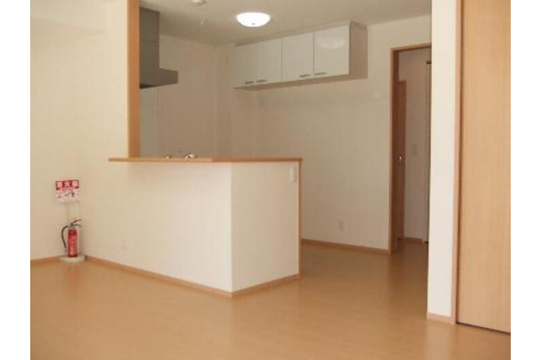 3LDK Apartment, Japan — image 4