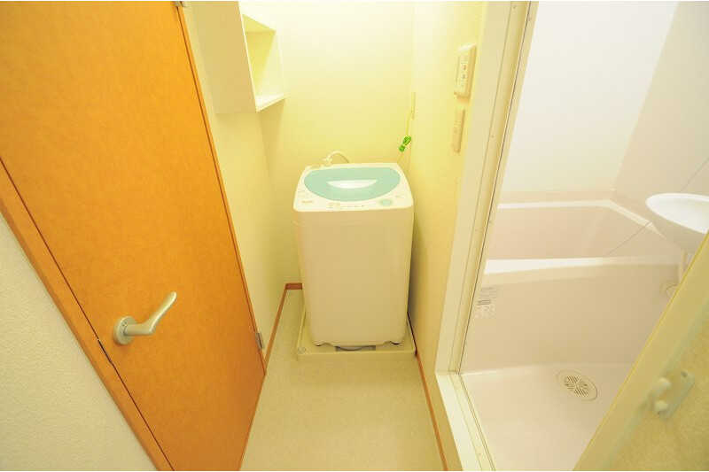 1K Apartment, Japan — image 11