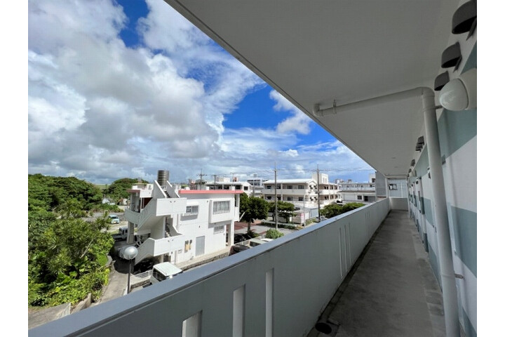 1K Apartment, Japan — image 13