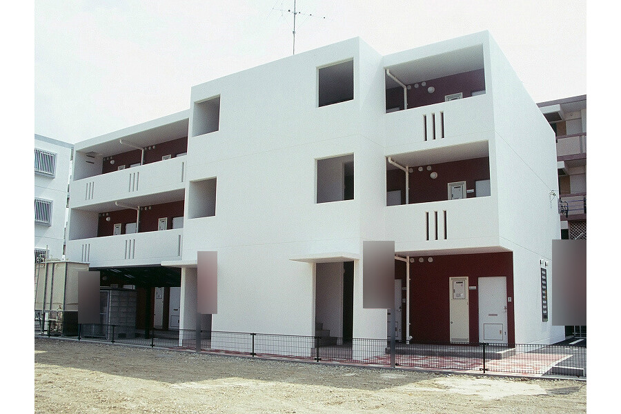1K Apartment, Japan — image 18