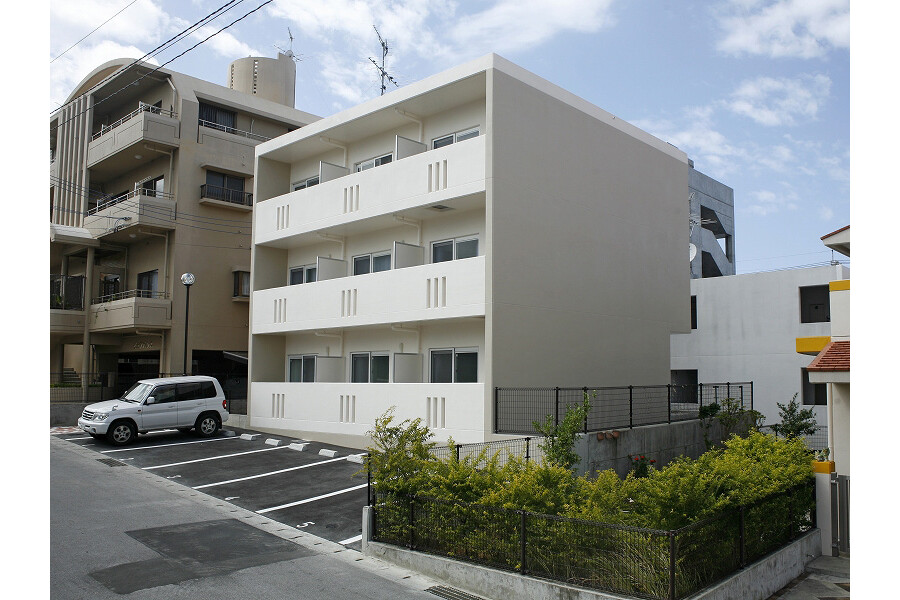 1K Apartment, Japan — image 10