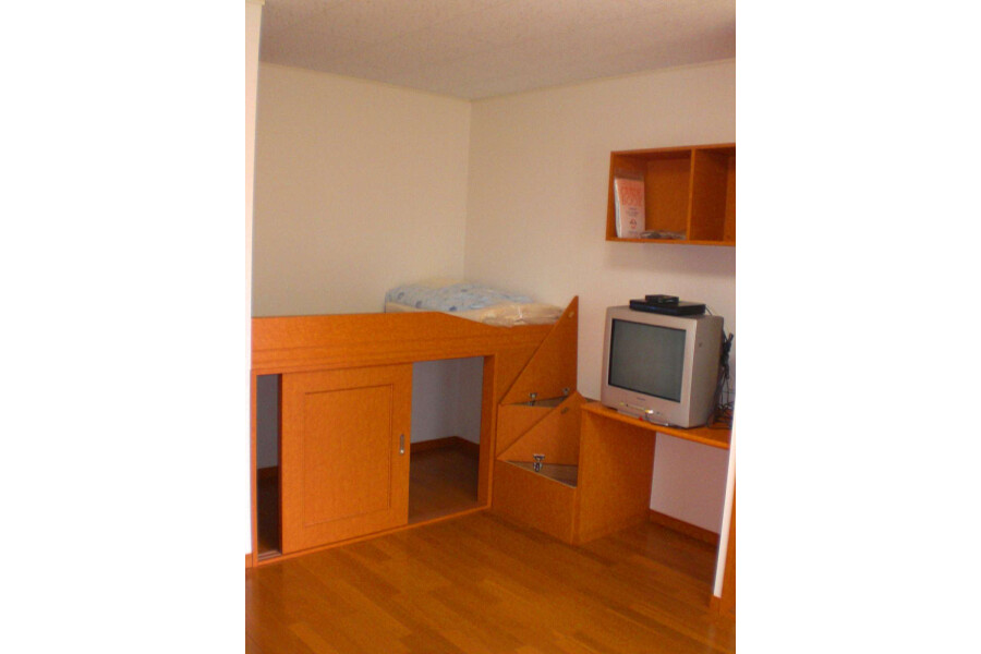 1K Apartment, Japan — image 4