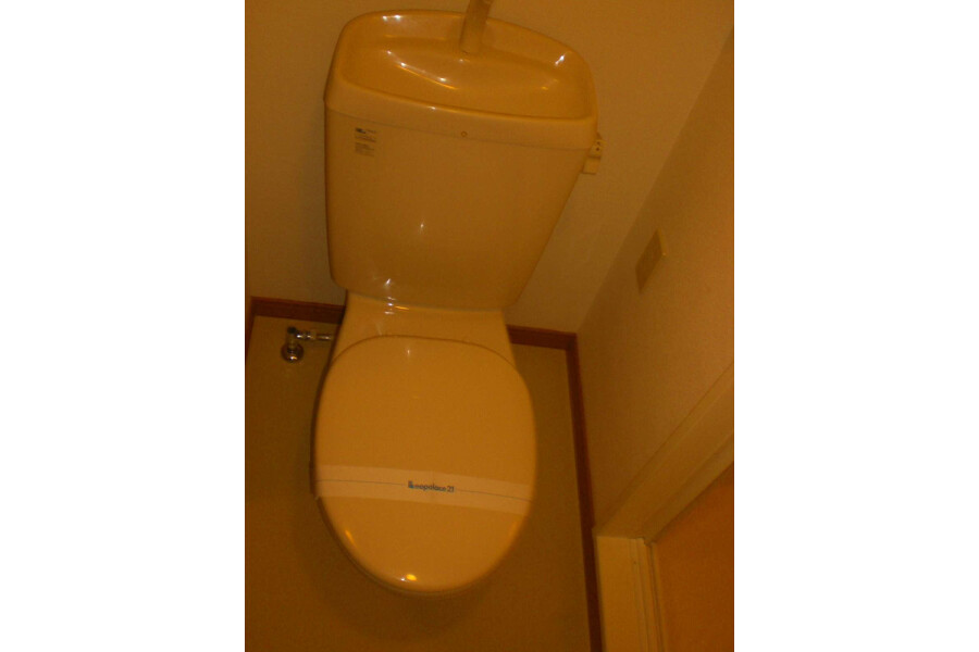 1K Apartment, Japan — image 7