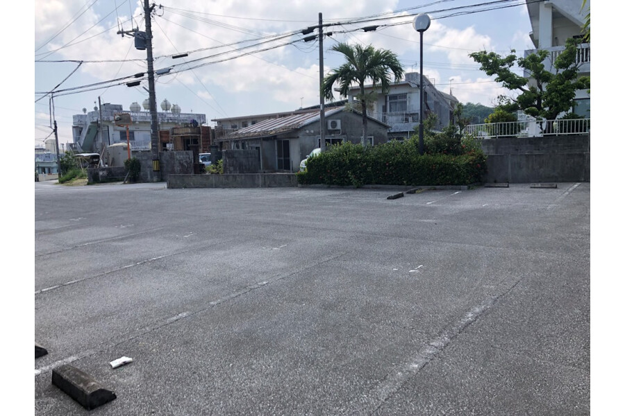 1K Apartment, Japan — image 12