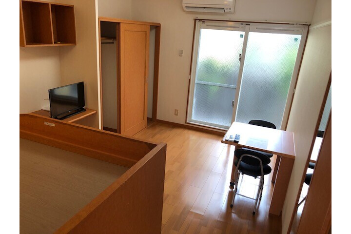 1K Apartment, Japan — image 5