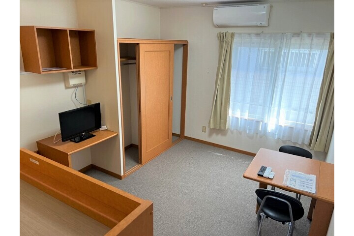 1K Apartment, Japan — image 10