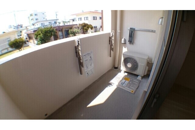 2LDK Apartment, Japan — image 11