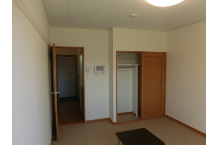 1K Apartment, Japan — image 5