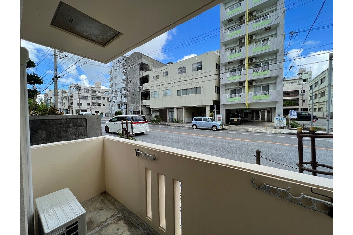1K Apartment, Japan — image 12