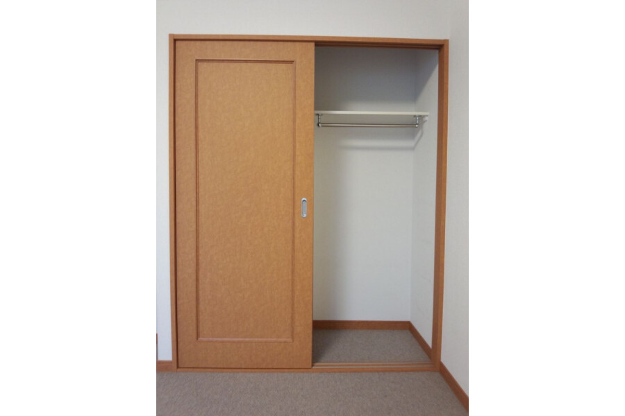 1K Apartment, Japan — image 7